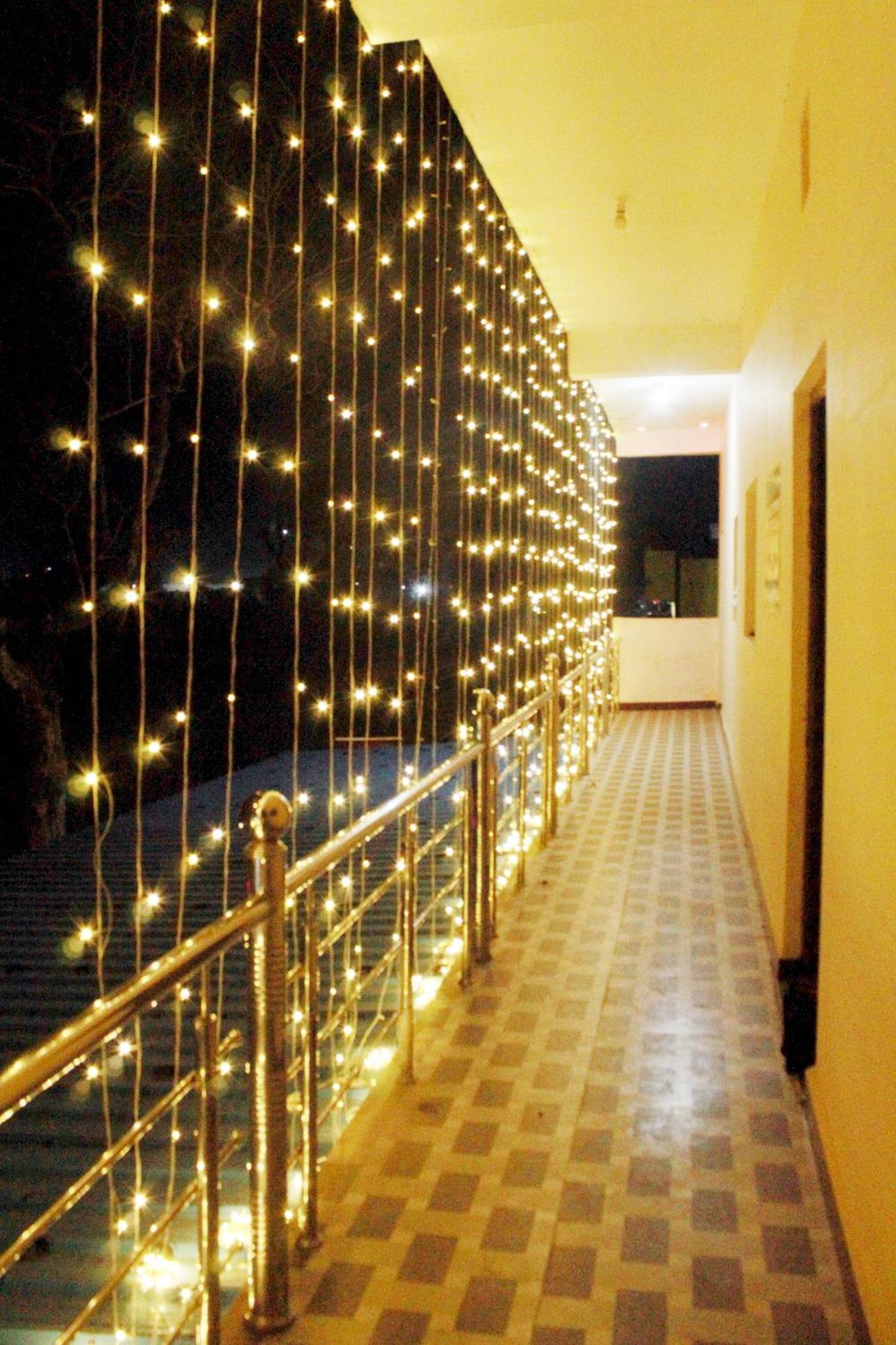 Utsav Lodge And Mangal Bhavan Pipariā Zewnętrze zdjęcie